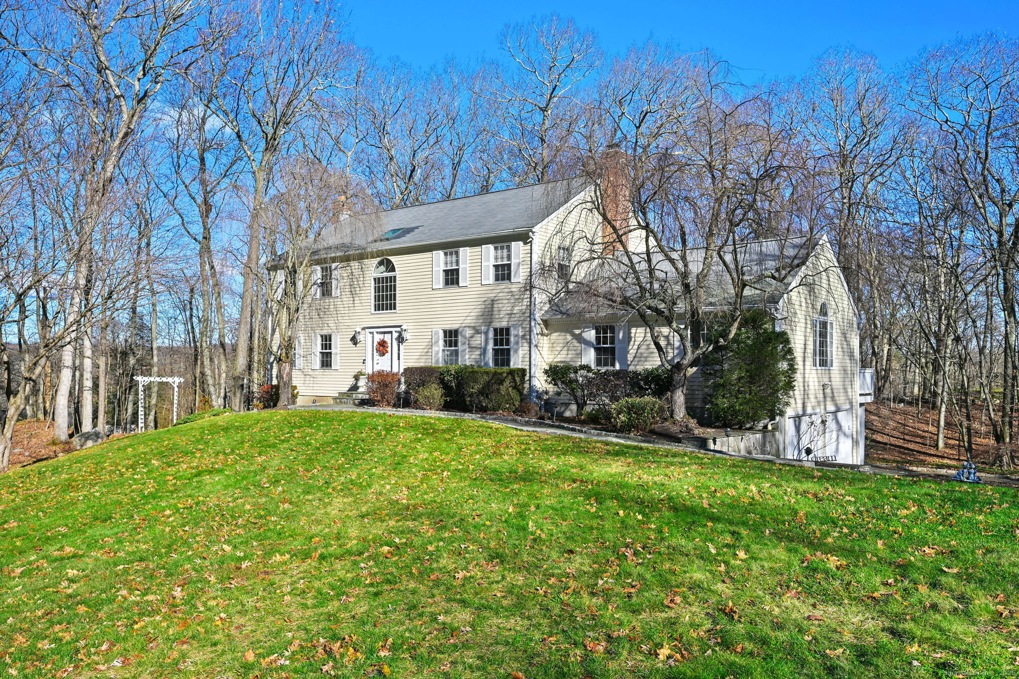 269 Thunder Lake Road, Wilton, Connecticut
